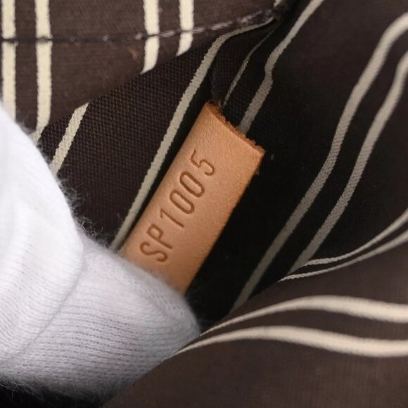 Louis Vuitton Brown Antigua Cabas MM Tote Bag - Picture 10 of 11